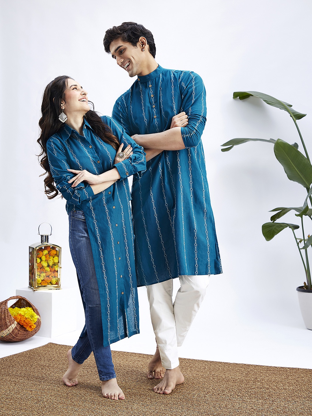 

VASTRAMAY Striped Jacquard Shirt Style Kurta, Blue