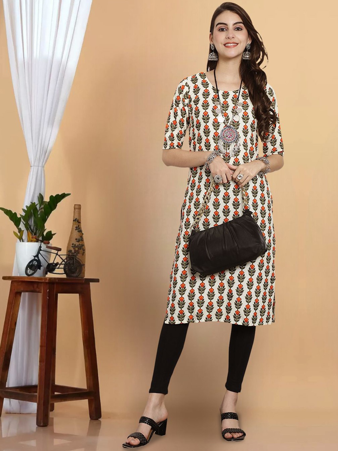 

7Threads Ethnic Motifs Printed Crepe Straight Kurta, White