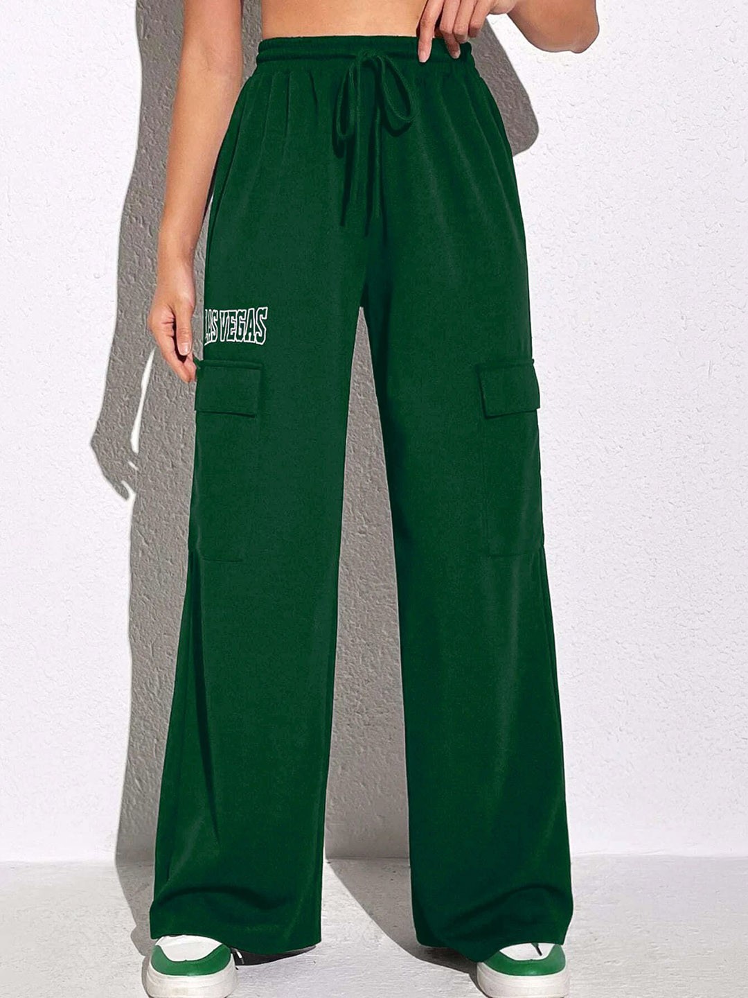 

Stylecast X Slyck Women Comfort Loose Fit High-Rise Wrinkle Free Pleated Cargo, Green