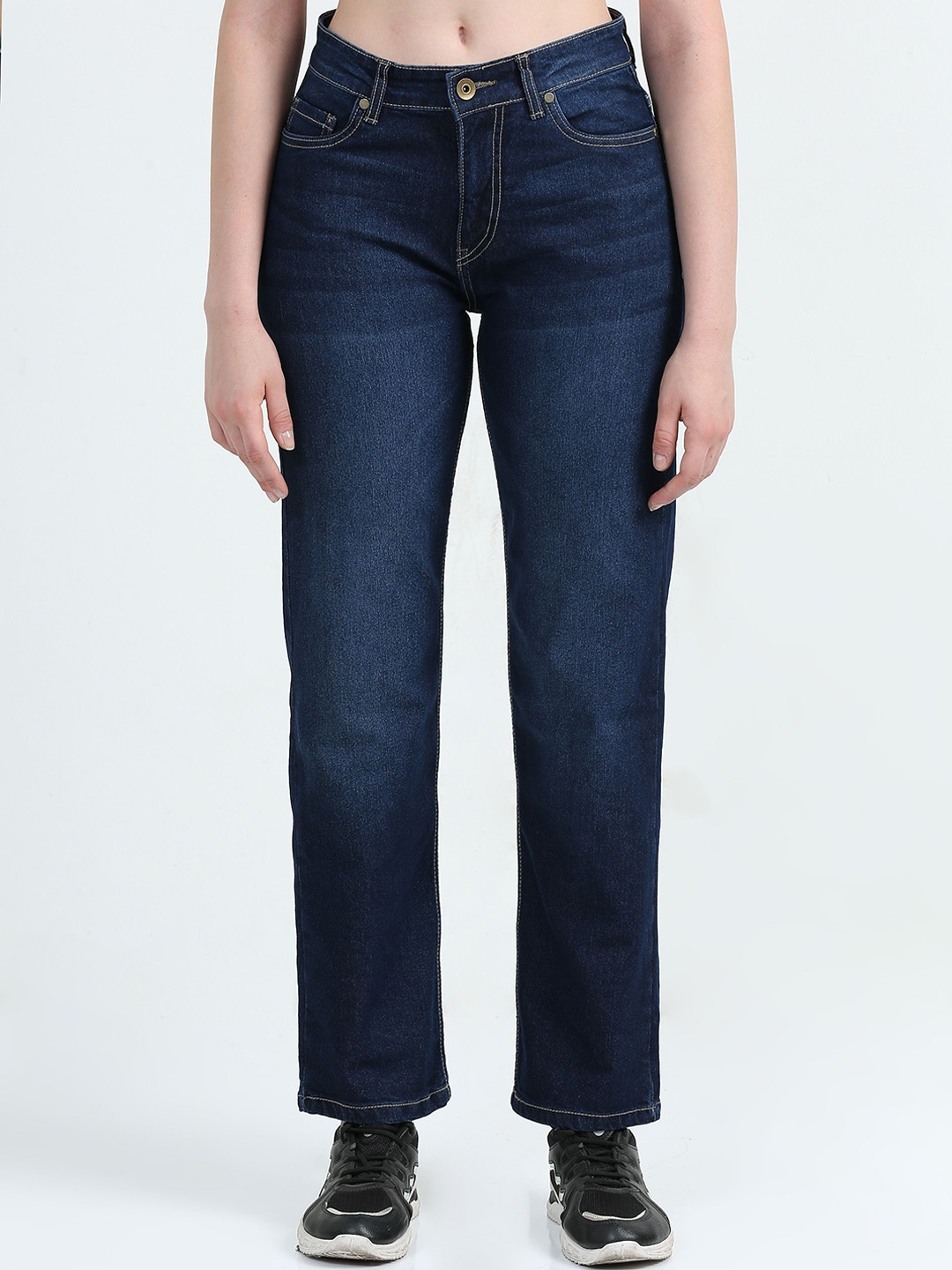 

Mast & Harbour Women Comfort Mid-Rise Light Fade Stretchable Jeans, Blue