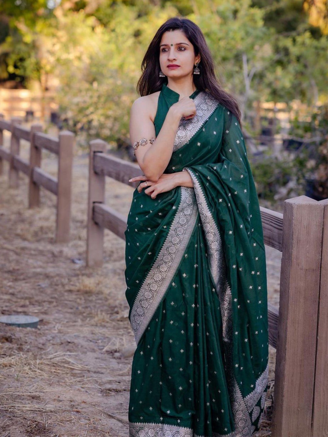 

Marziyaa Woven Design Zari Silk Cotton Banarasi Saree, Green