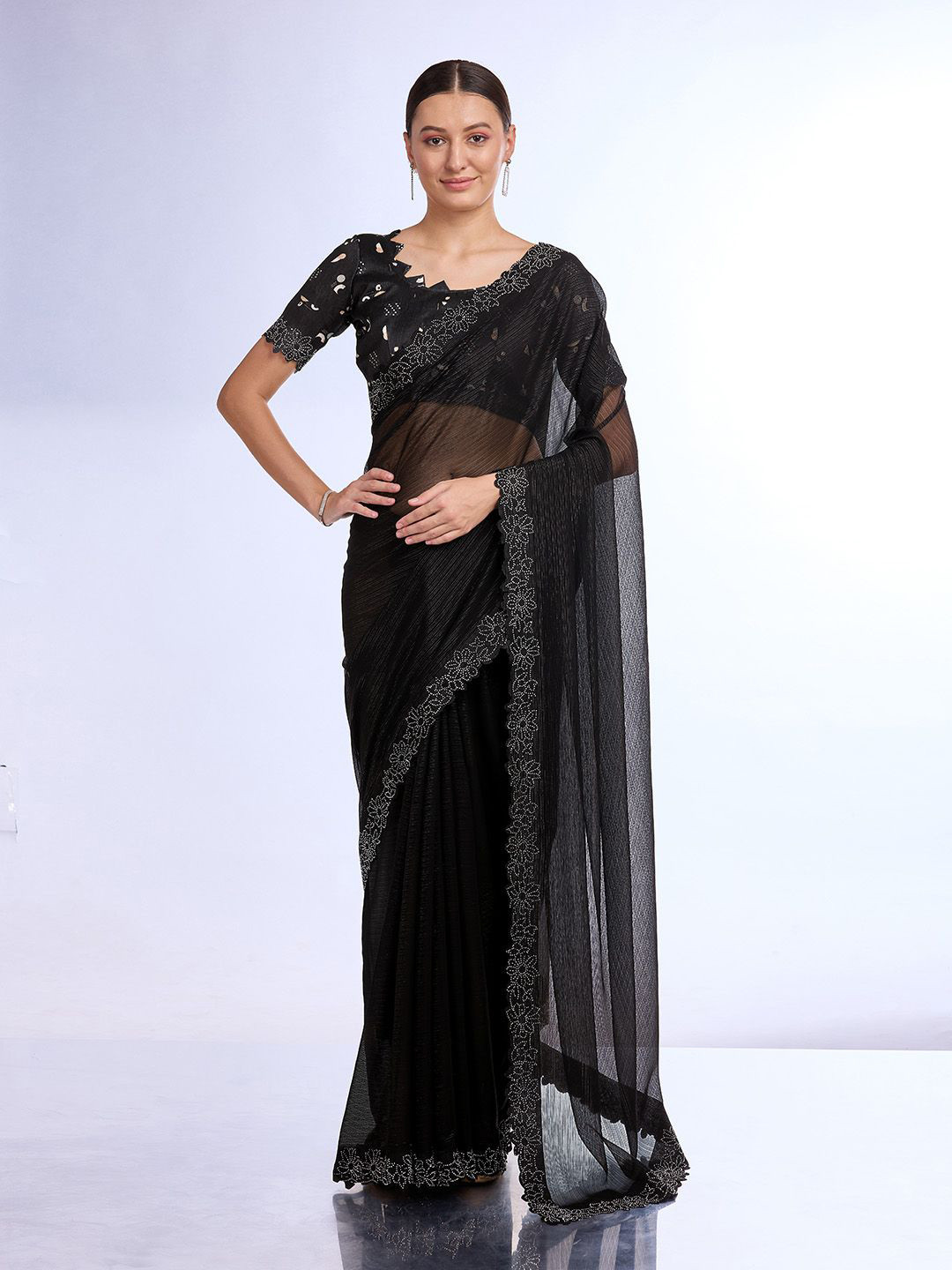 

Ishin Floral Saree, Black