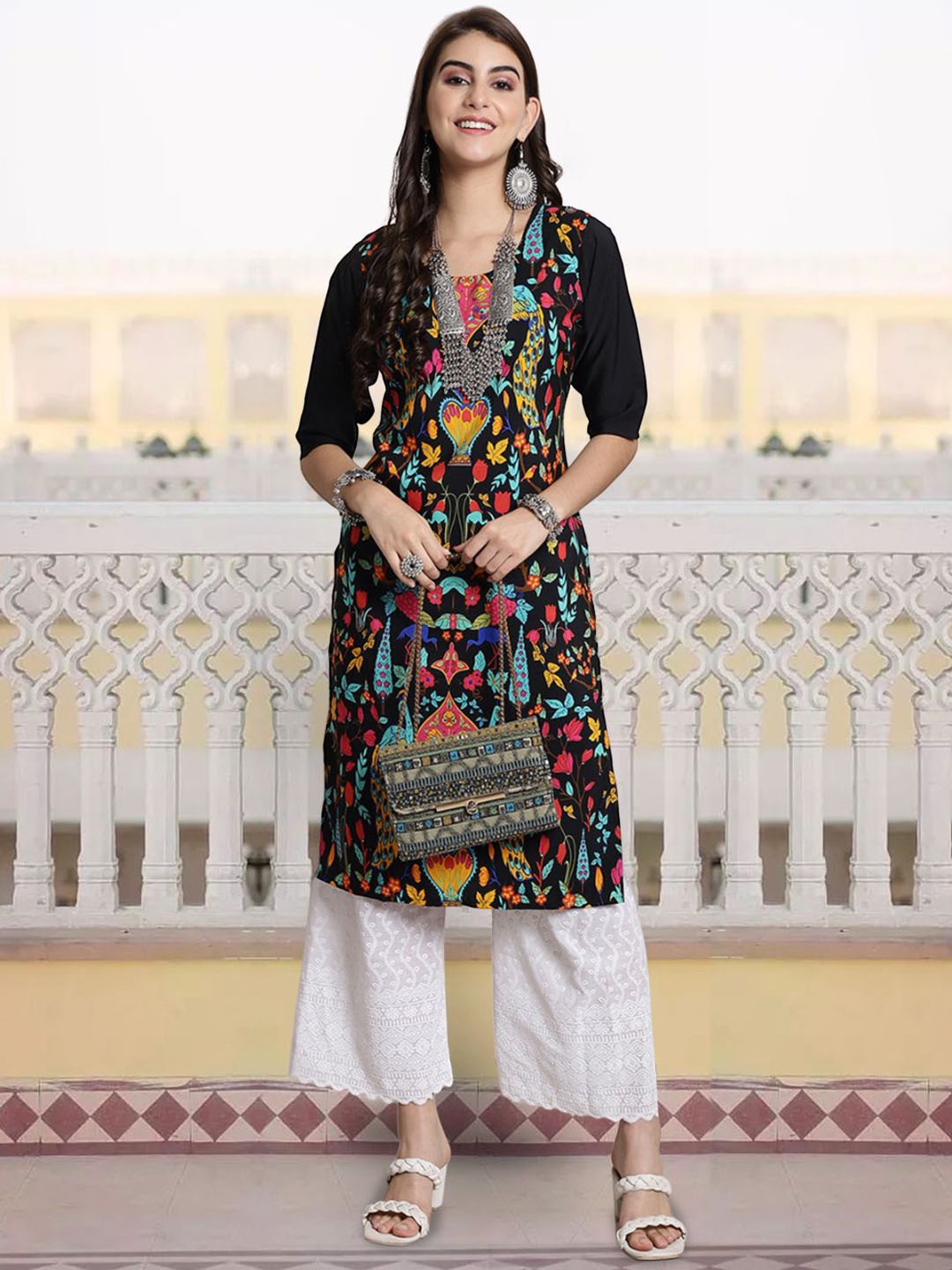 

7Threads Ethnic Motifs Printed Crepe Straight Kurta, Black