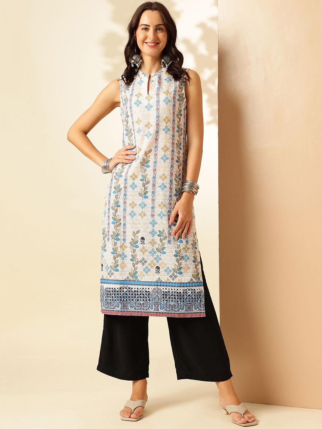 

Anouk Rustic Floral Printed Mandarin Collar Pure Cotton Straight Kurta, White