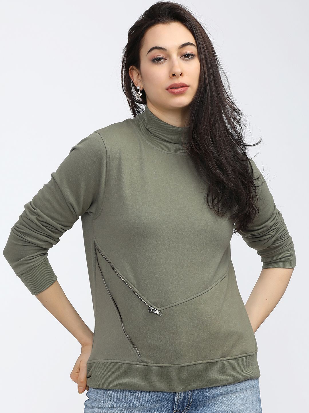 

Tokyo Talkies Women Solid Sweatshirt, Green