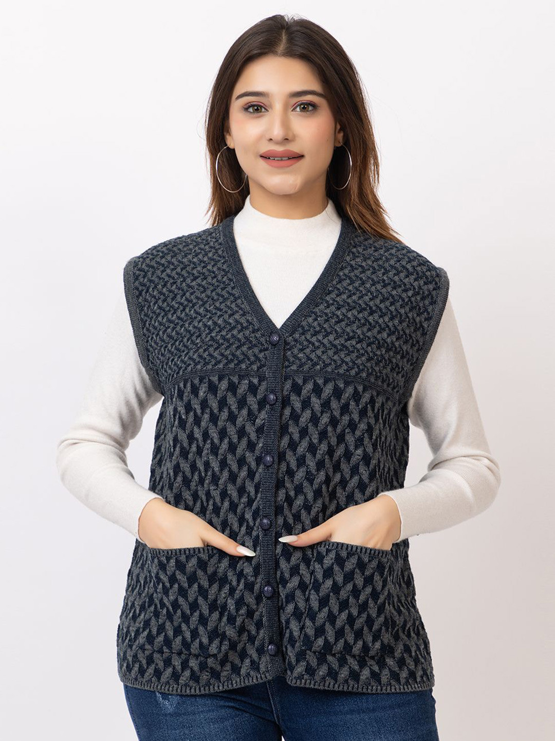 

TWENTY ME Women Cable Knit Woollen Cardigan with Embroidered Detail, Navy blue