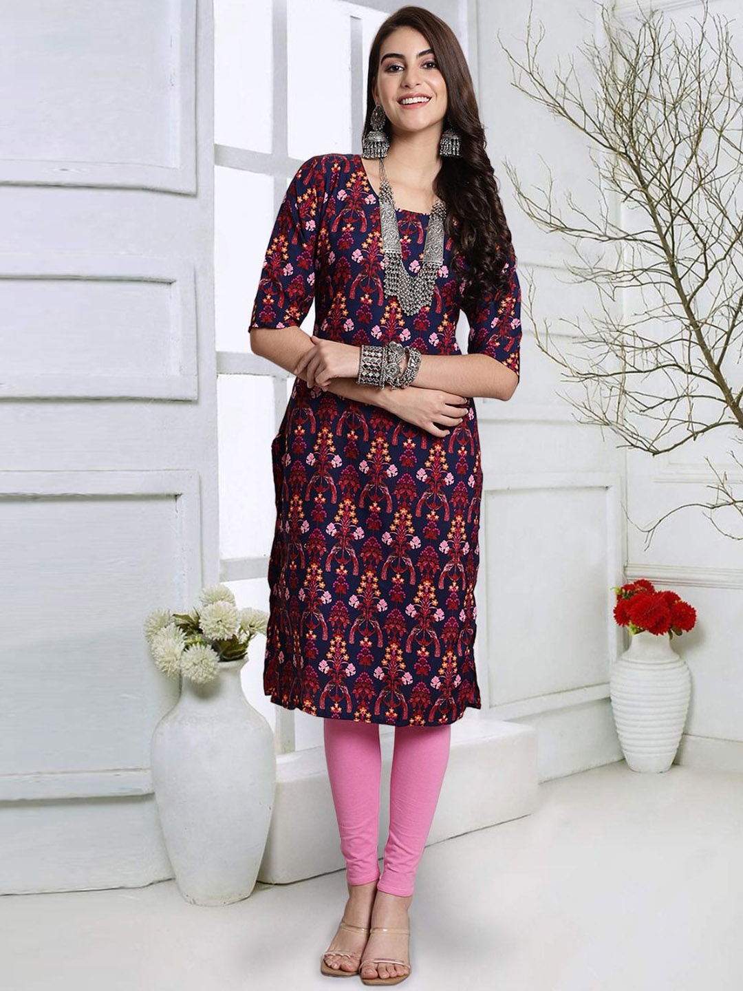 

7Threads Abstract Printed Round Neck Straight Kurta, Navy blue