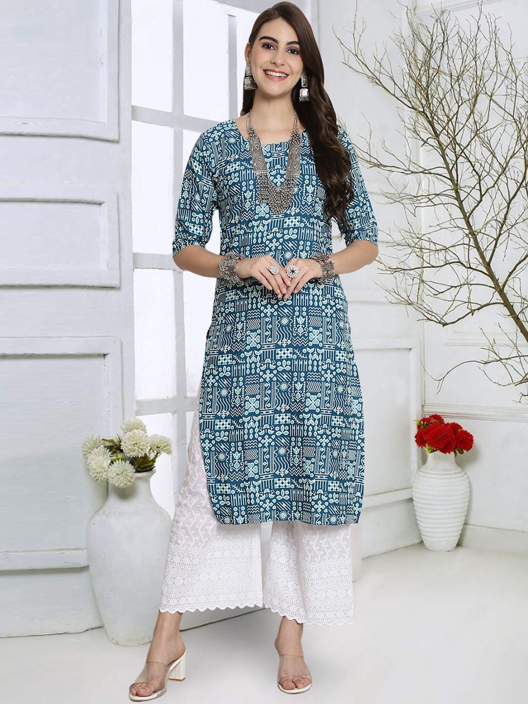 

7Threads Abstract Printed Round Neck Straight Kurta, Blue