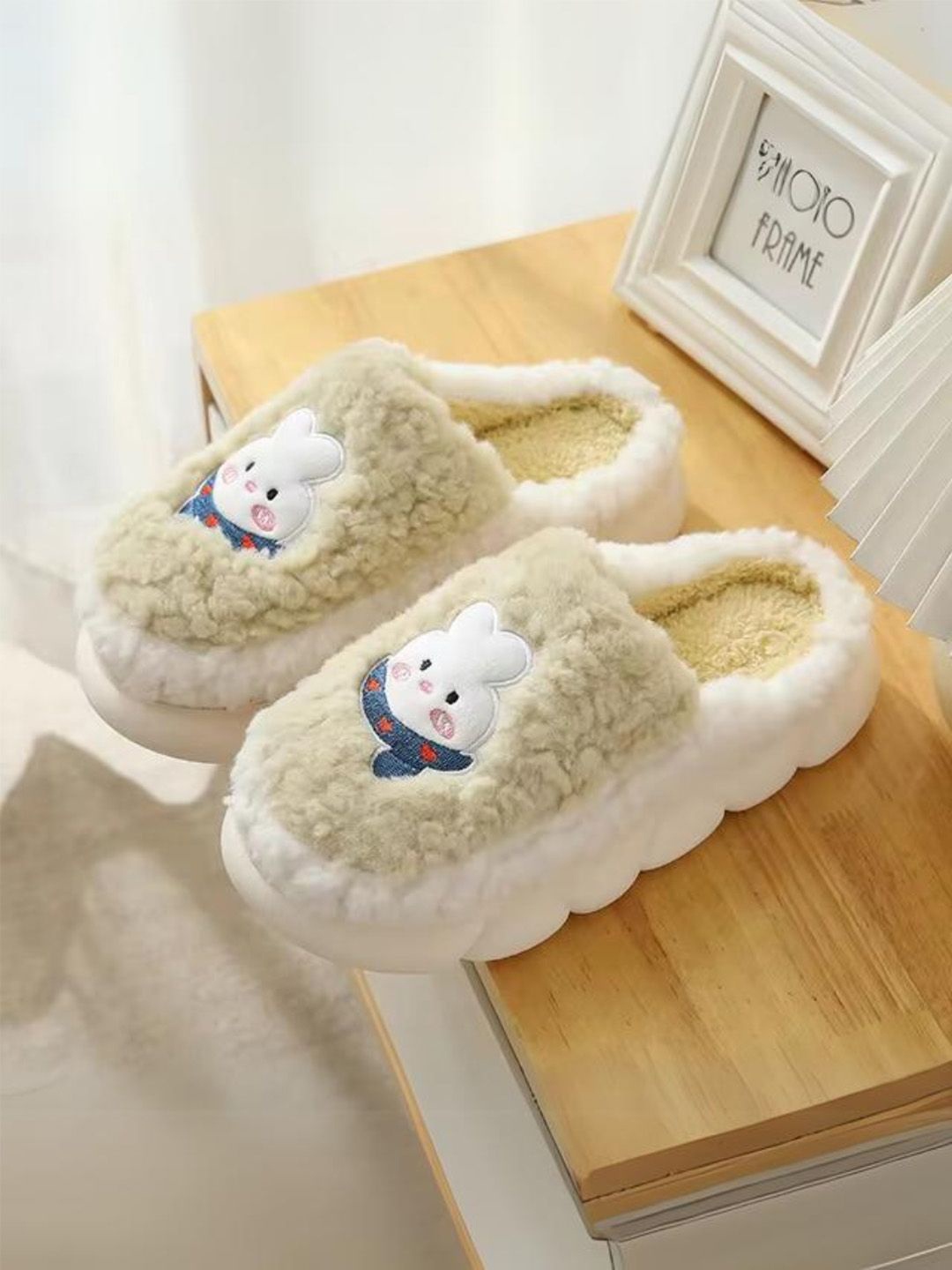 

Miscreef Women Room Slippers, Green