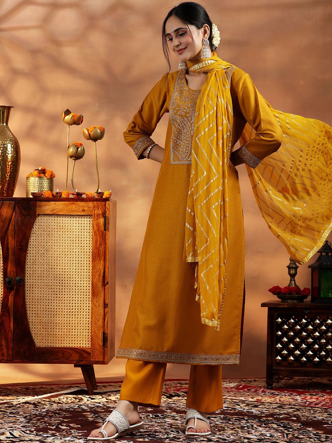 

Libas Paisley Yoke Design Thread Work Straight Kurta with Trousers & With Dupatta, Mustard