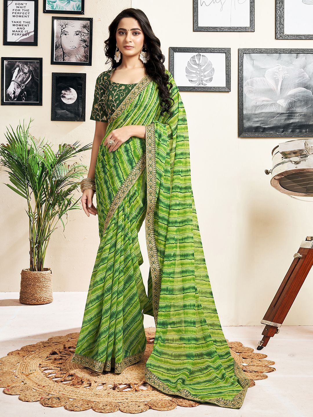 

Mitera Leheriya Printed Zari Pure Georgette Bandhani Saree, Green