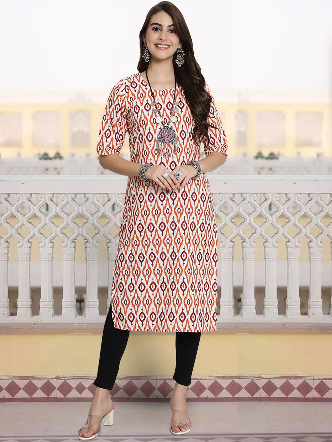 

7Threads Geometric Printed Round Neck Straight Kurta, Off white