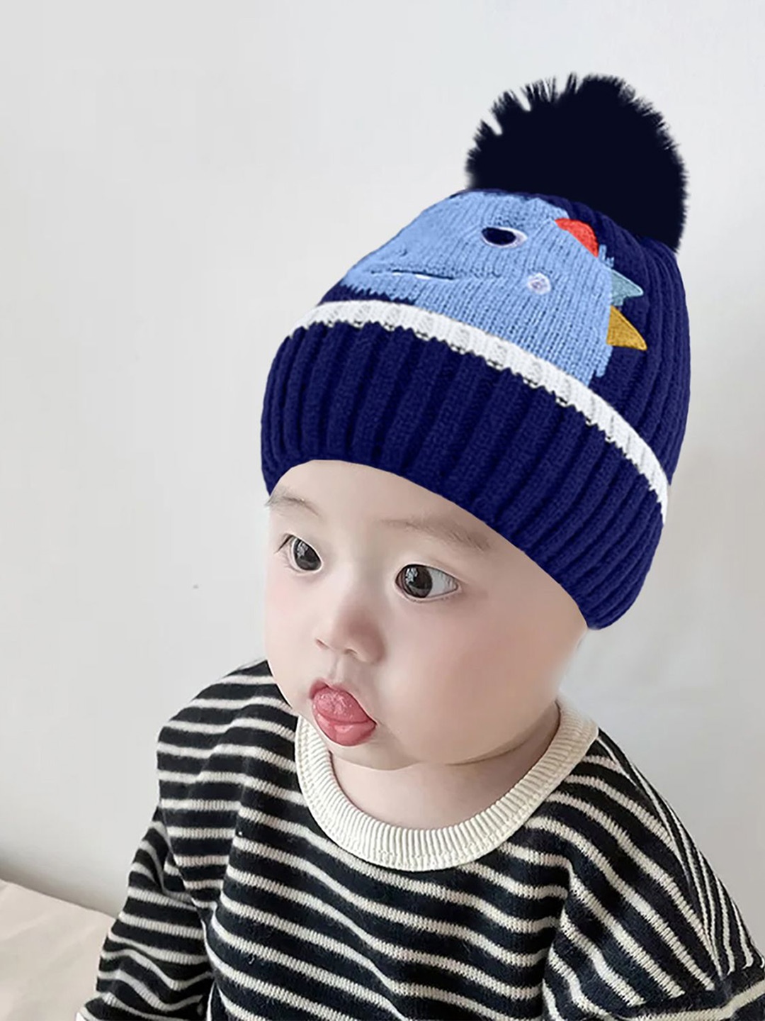 

SYGA Unisex Kid Self Design Woollen Beanie, Blue