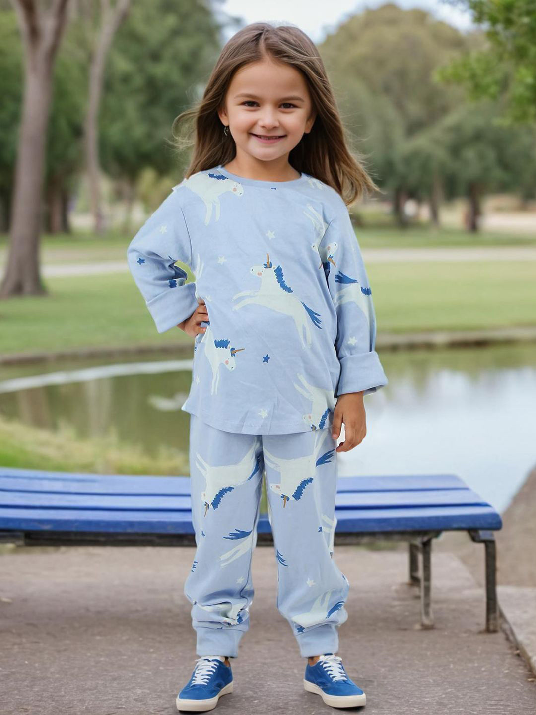 

INCLUD Girls Unicorn Printed T-shirt with Trousers, Blue