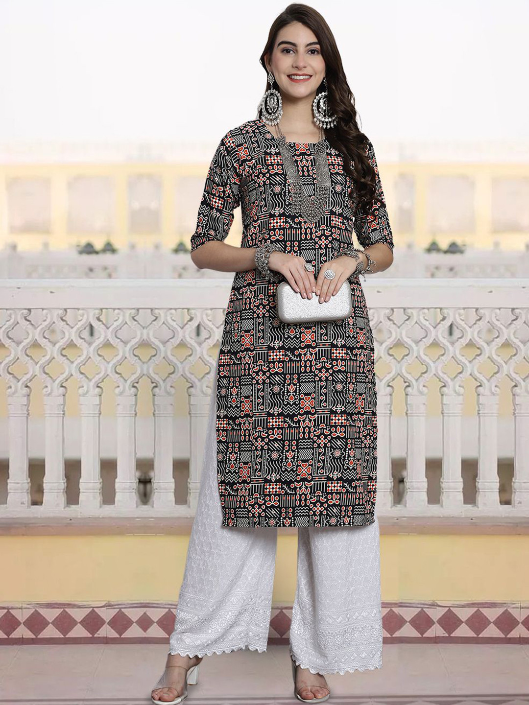 

7Threads Floral Printed Round Neck Straight Kurta, Black