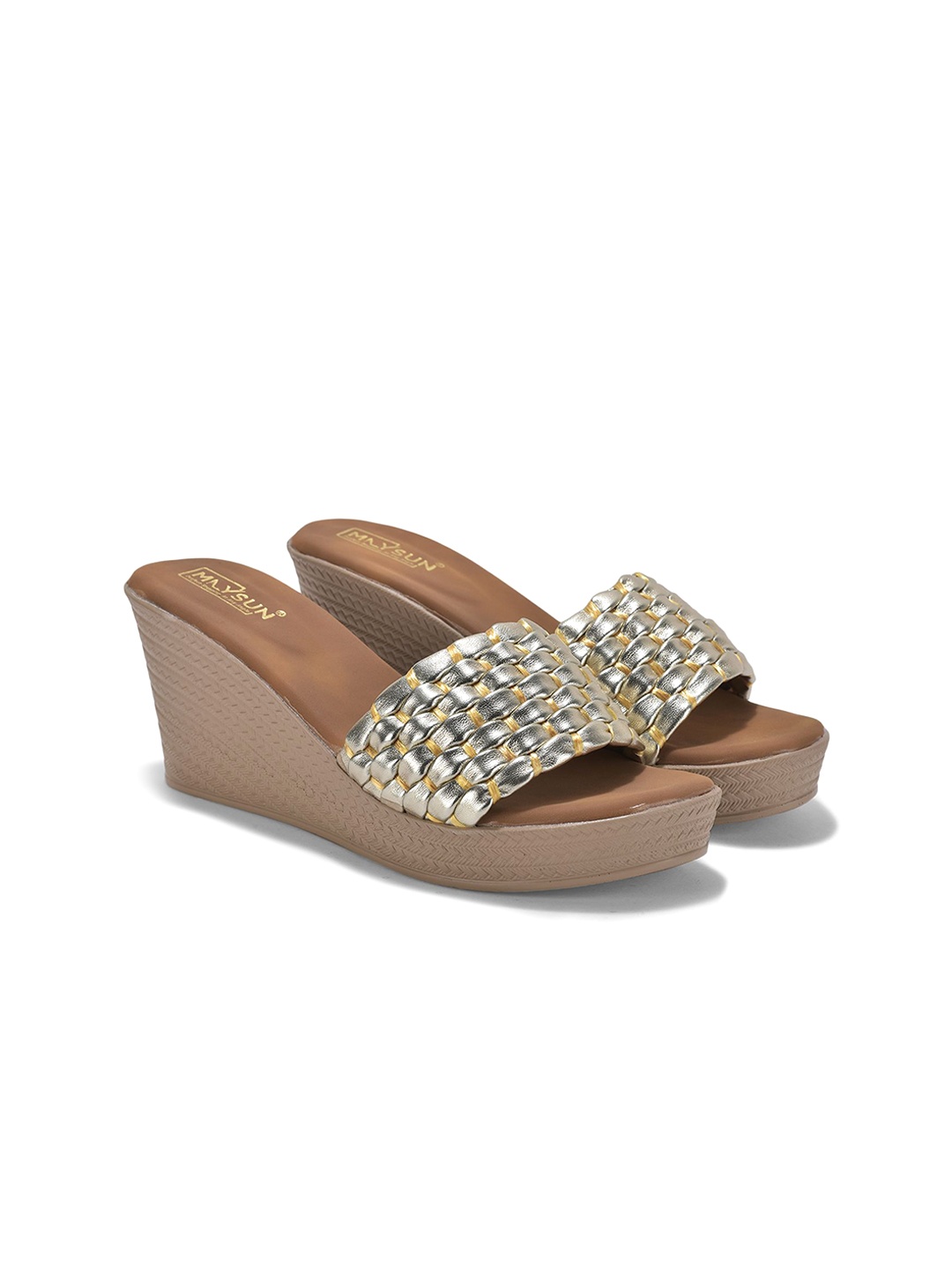 

Maysun Women Textured Wedge Heels Sandals, Gold
