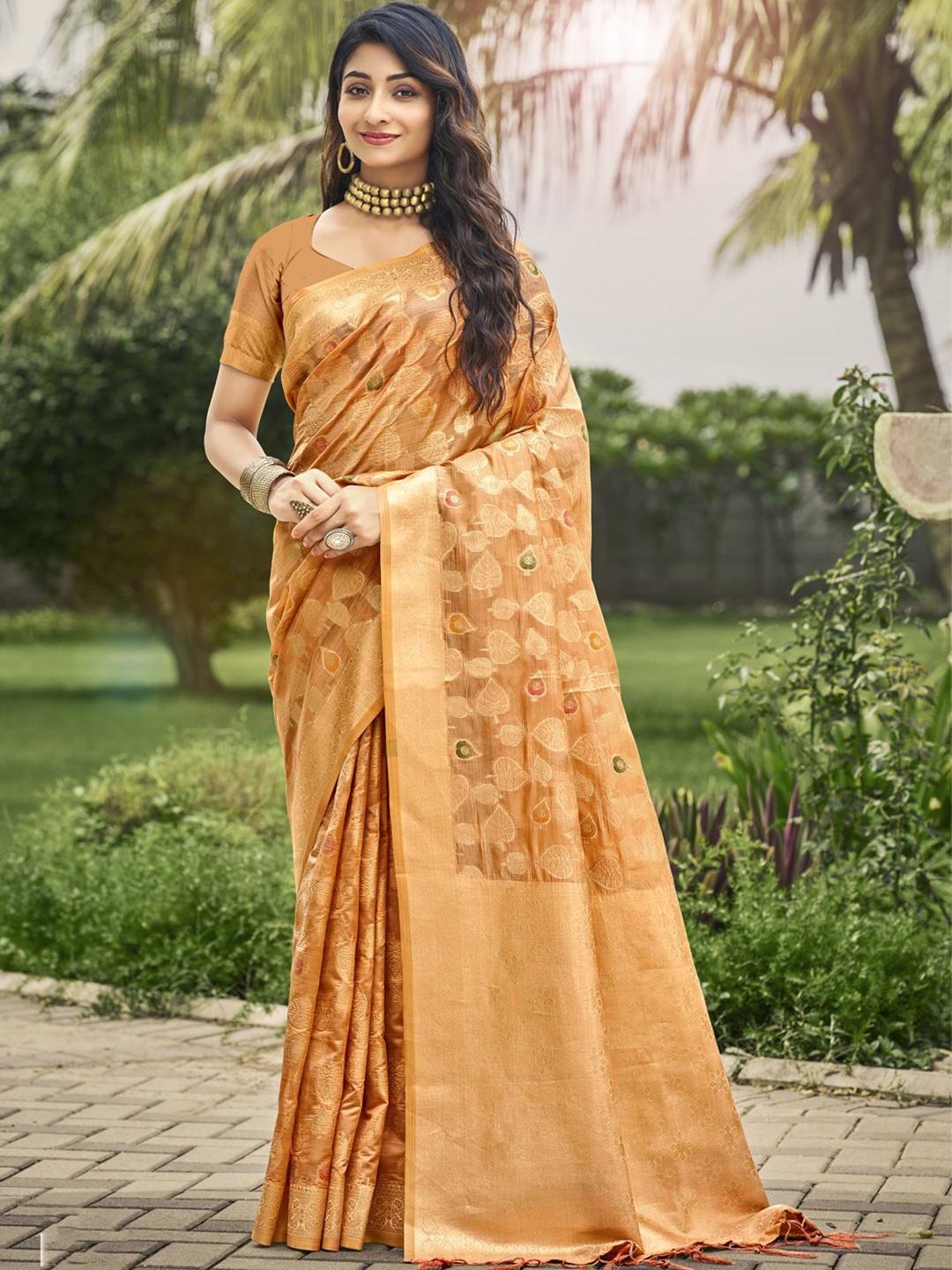 

Exclusiva Woven Design Zari Organza Saree, Yellow