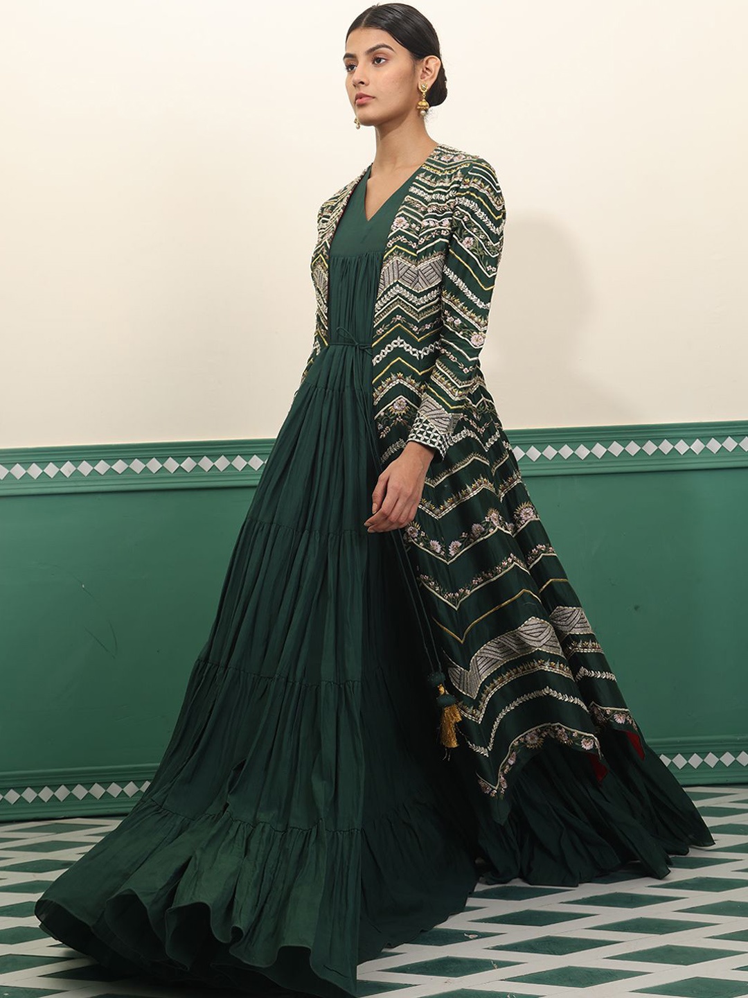 

SAMANT CHAUHAN Chanderi Silk Fit & Flare Tiered Maxi Ethnic Dress With Embellished Jacket, Green