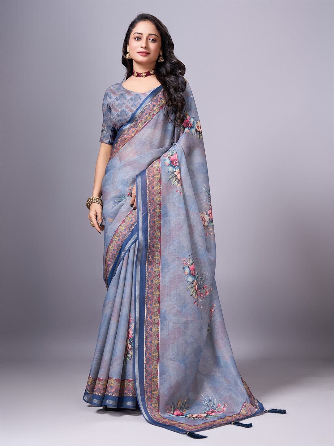 

Sanwariya Silk Floral Zari Organza Block Print Saree, Grey