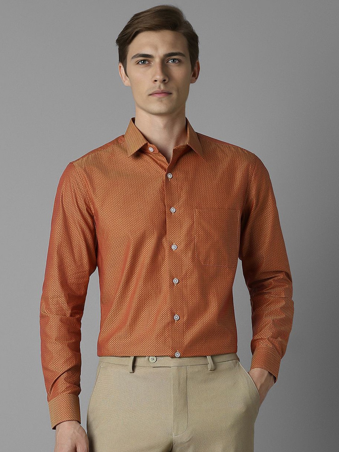 

Louis Philippe Men Spread Collar Geometric Printed Cotton Slim Fit Formal Shirt, Orange