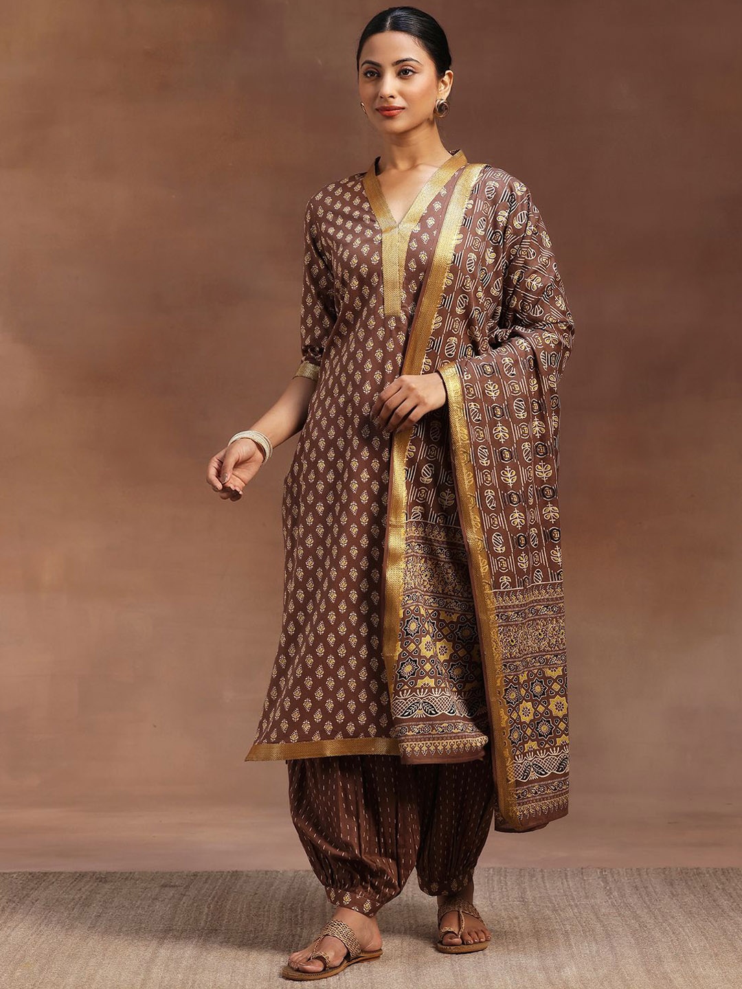 

Libas Floral Printed Straight Gotta Patti Pure Cotton Kurta with Salwar & Dupatta, Brown