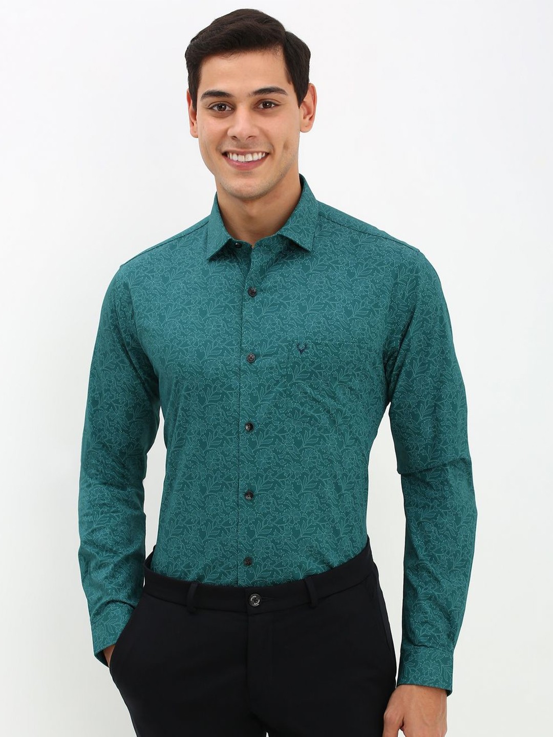 

Allen Solly Men Spread Collar Floral Printed Cotton Slim Fit Formal Shirt, Green