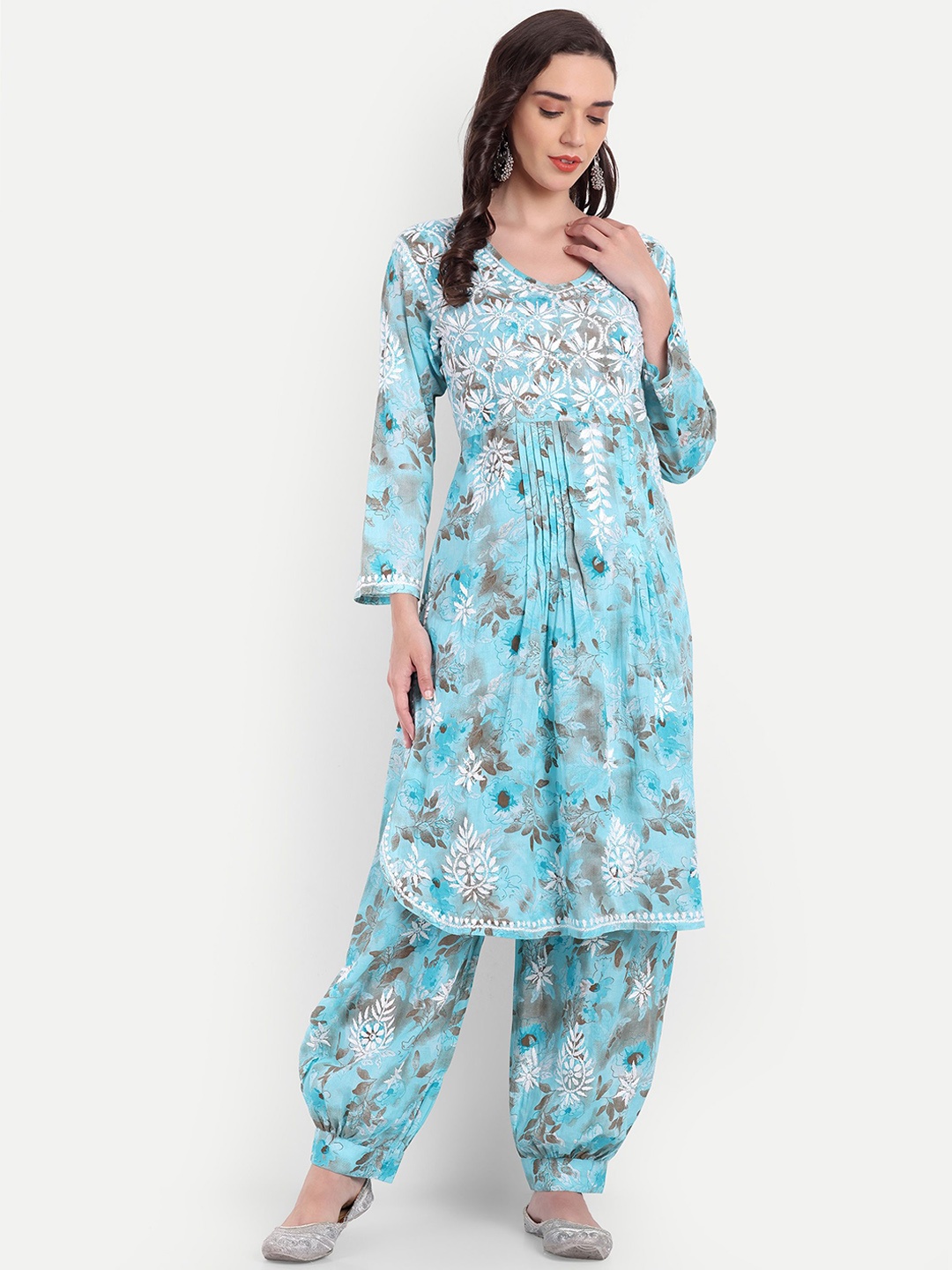 

Indiankala4u Ethnic Motifs Embroidered Straight Chikankari Pure Cotton Kurta with Salwar, Blue