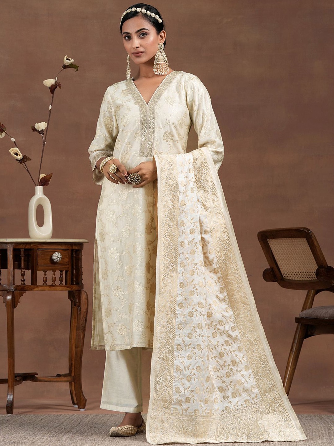 

Libas Floral Embroidered Zari Regular Chanderi Silk Straight Kurta with Palazzos & Dupatta, Off white