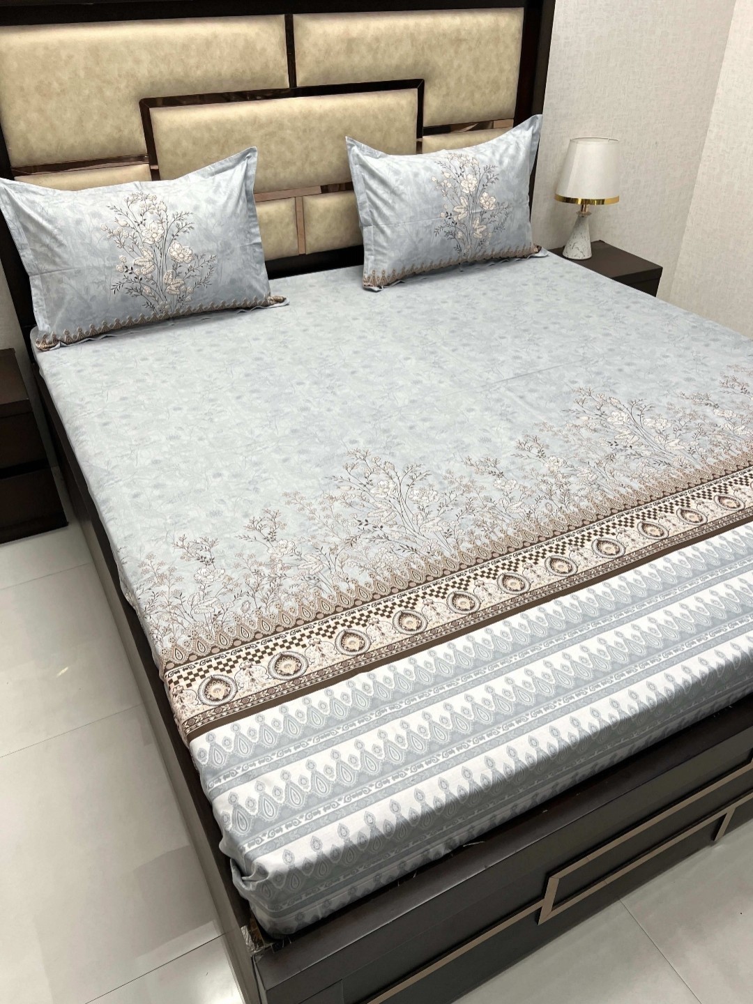 

Pure Decor Blue & Grey Floral 300 TC King Bedsheet with 2 Pillow Covers