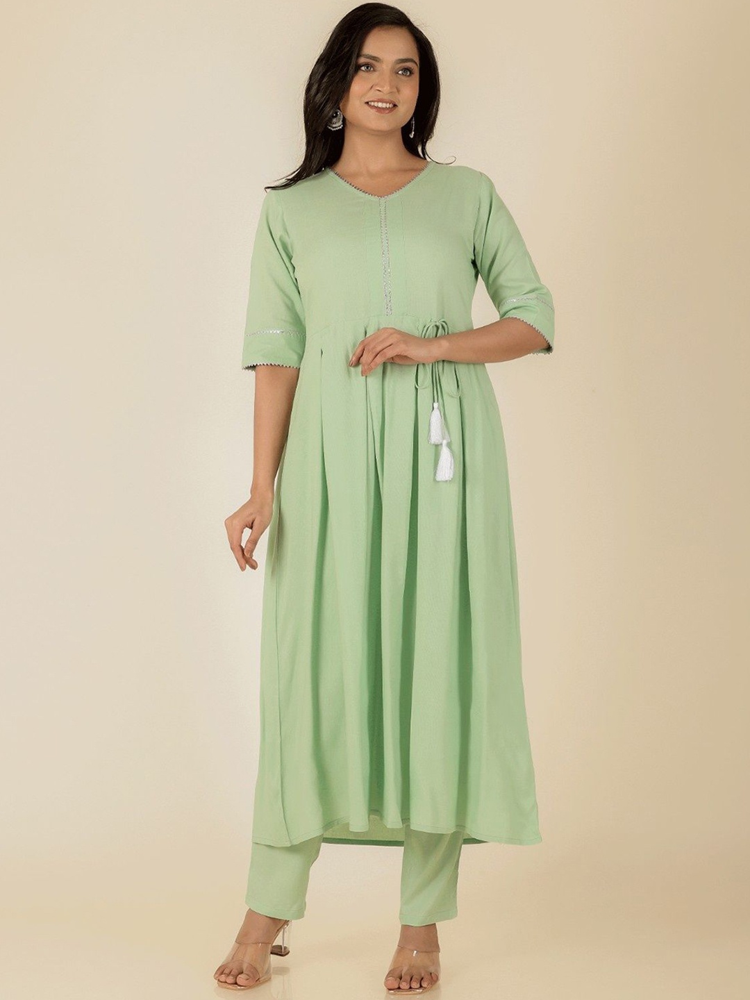 

Aramya Women Kurta, Green