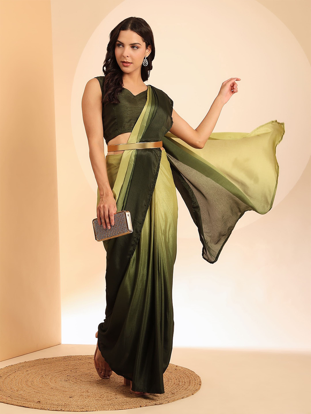 

AMOHA TRENDZ Ombre Saree, Green