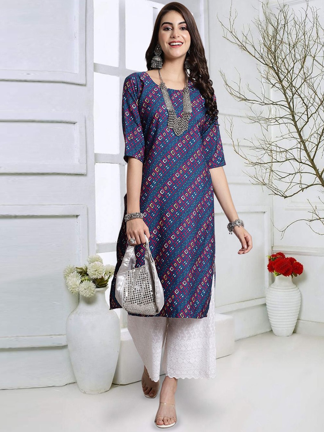 

7Threads Geometric Printed Round Neck Three Quarter Sleeves Straight Kurta, Blue