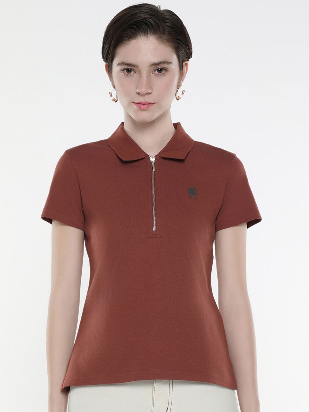 

RAREISM Women Solid Polo Collar Cotton T-Shirt, Brown