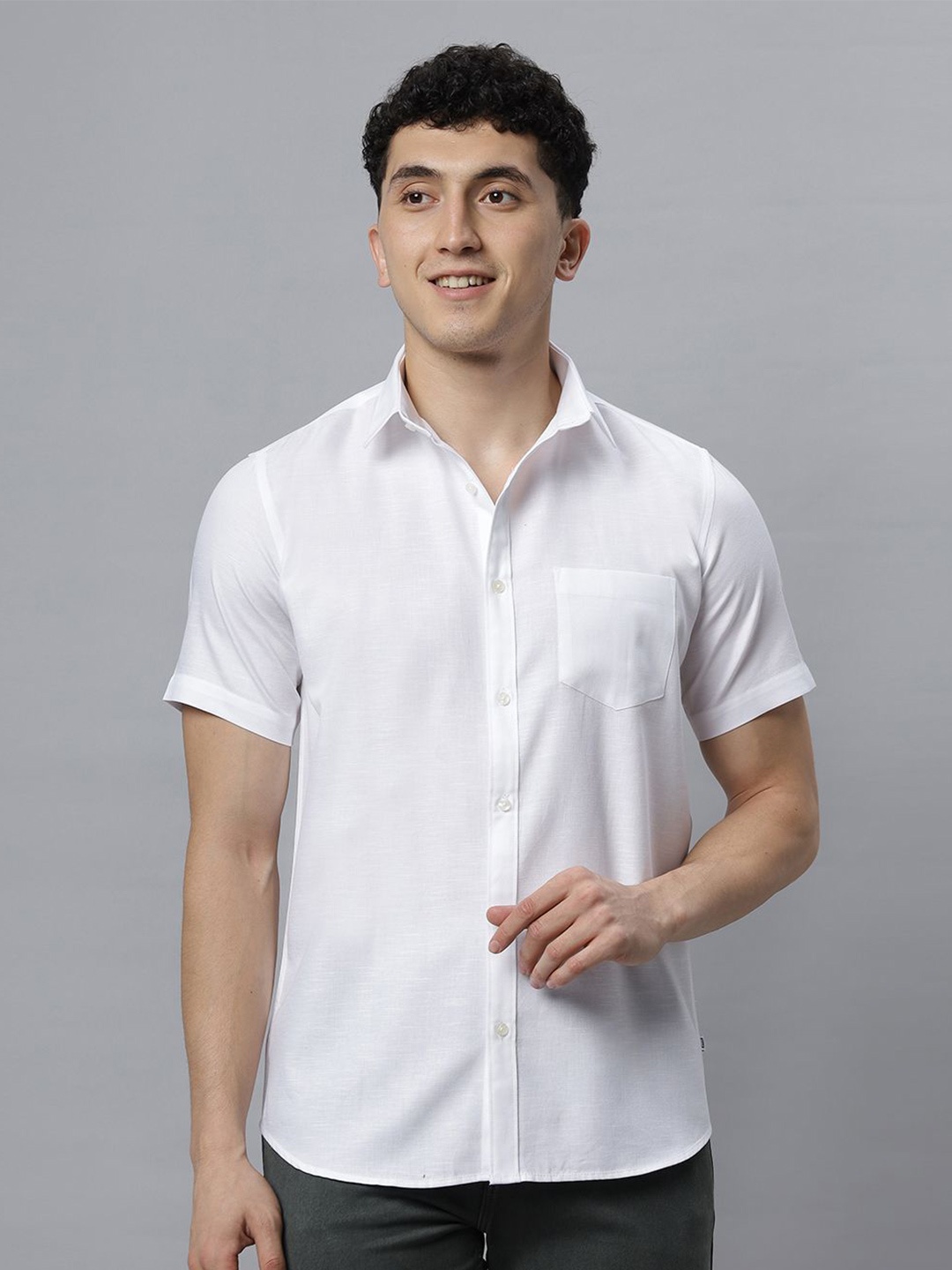 

Hence Men Spread Collar Solid Cotton Slim Fit Casual Shirt, White