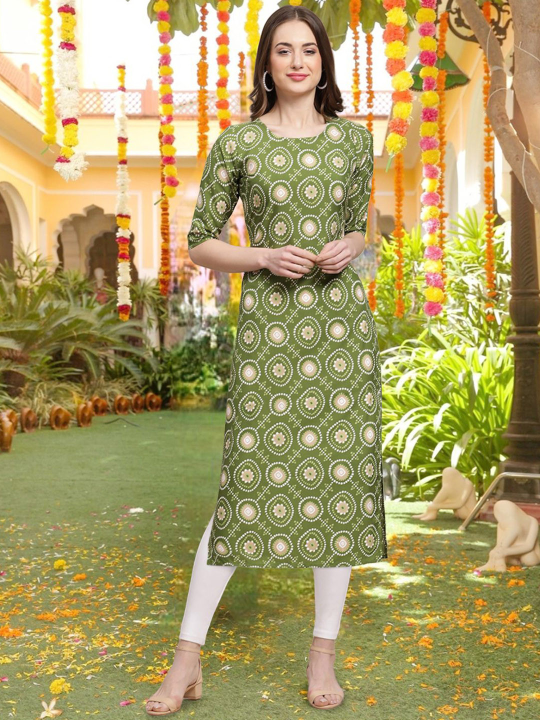 

7Threads Geometric Printed Round Neck Short Sleeves Straight Kurta, Green