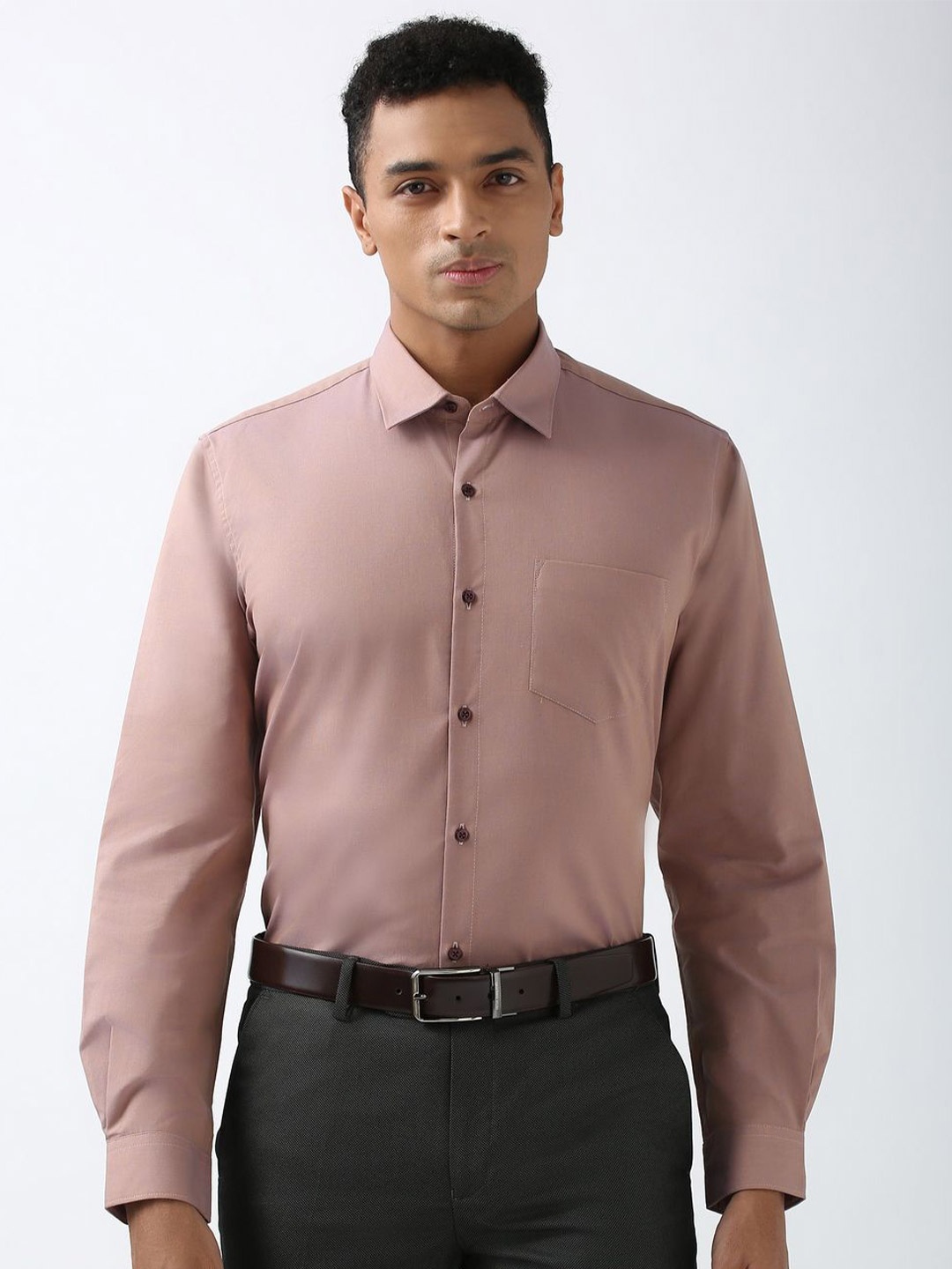 

Peter England Men Spread Collar Solid Slim Fit Formal Shirt, Pink