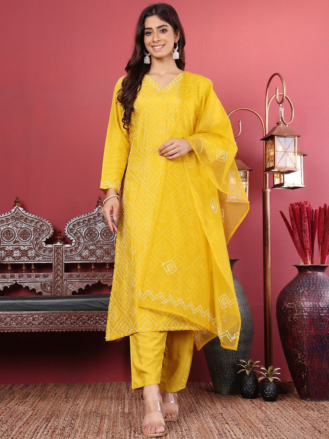 

Varanga Geometric Embroidered Regular Thread Work Straight Kurta with Trousers & Dupatta, Mustard