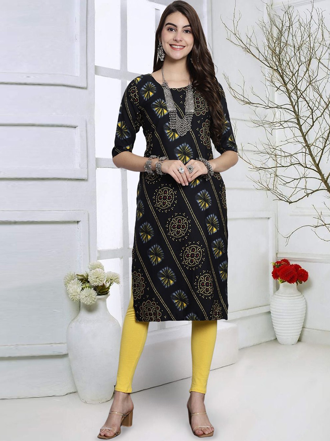 

7Threads Bandhani Printed Round Neck Straight Kurta, Black