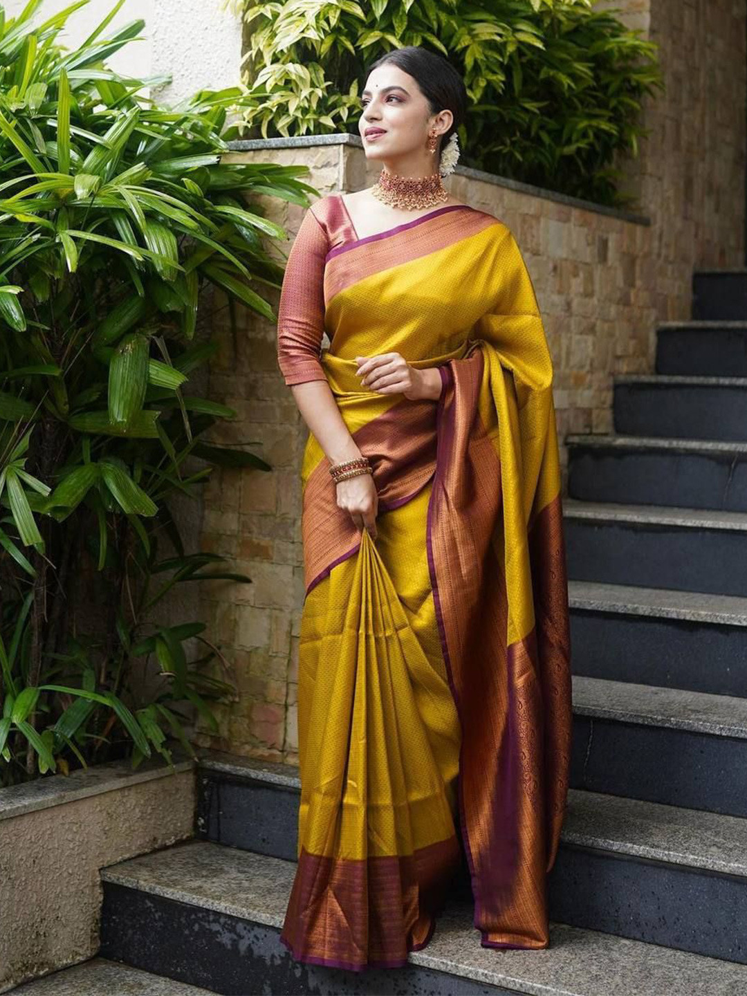 

Marziyaa Ethnic Motifs woven design Banarasi Saree, Yellow