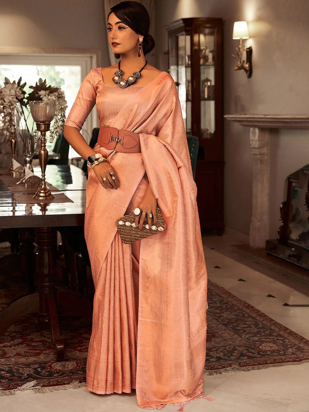 

Marziyaa Floral woven design Banarasi Saree, Peach