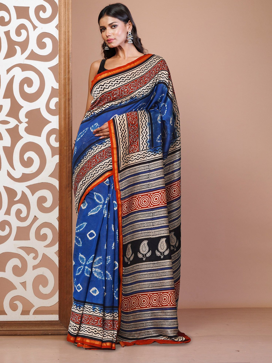 

Unnati Silks Tie and Dye Handloom Bagru Saree, Blue