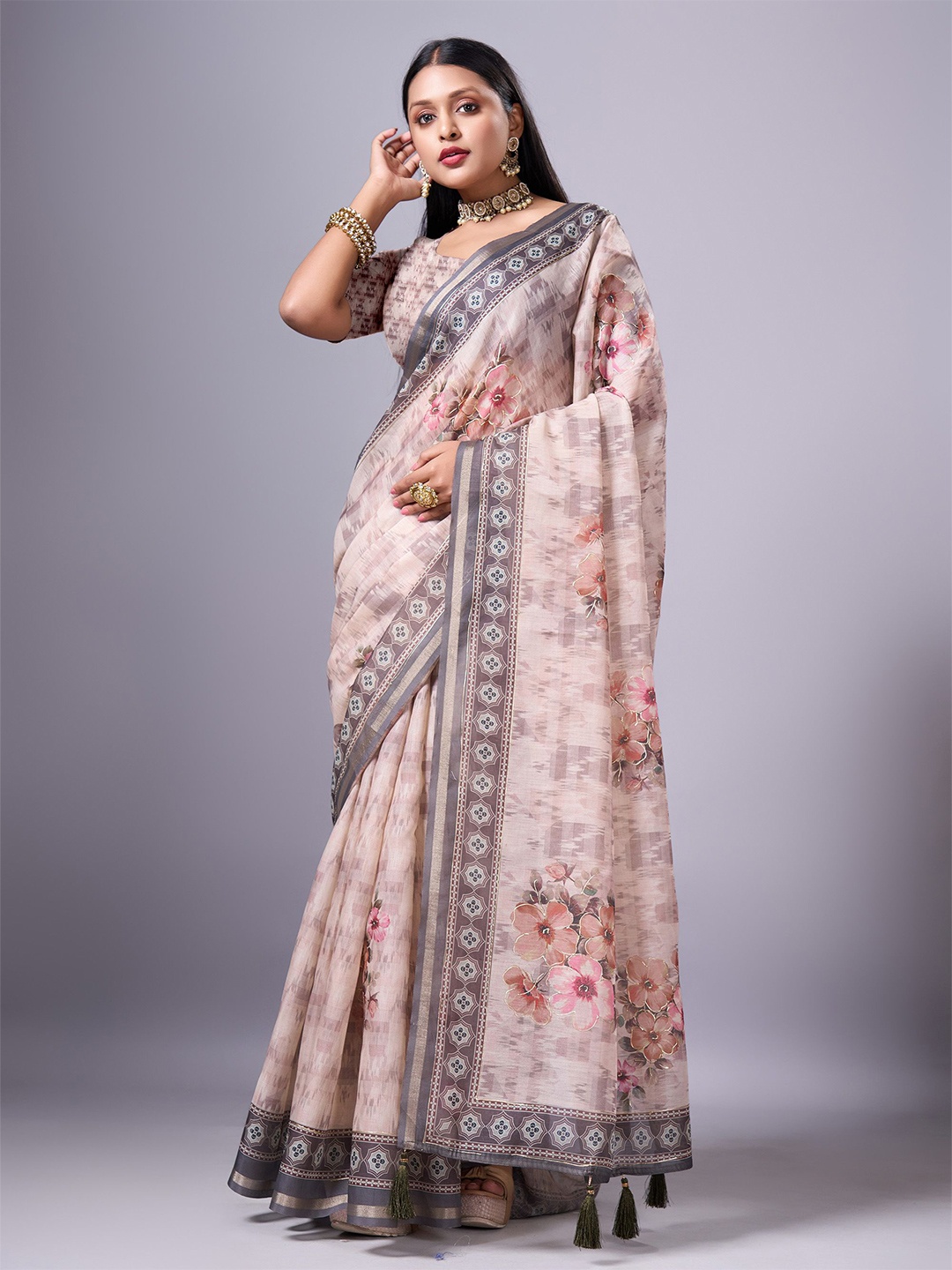 

Sanwariya Silk Floral Organza Block Print Saree, Beige