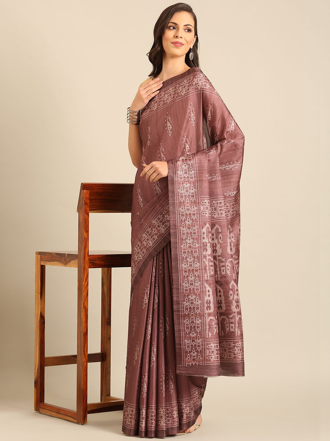 

Exclusiva Printed Saree, Burgundy