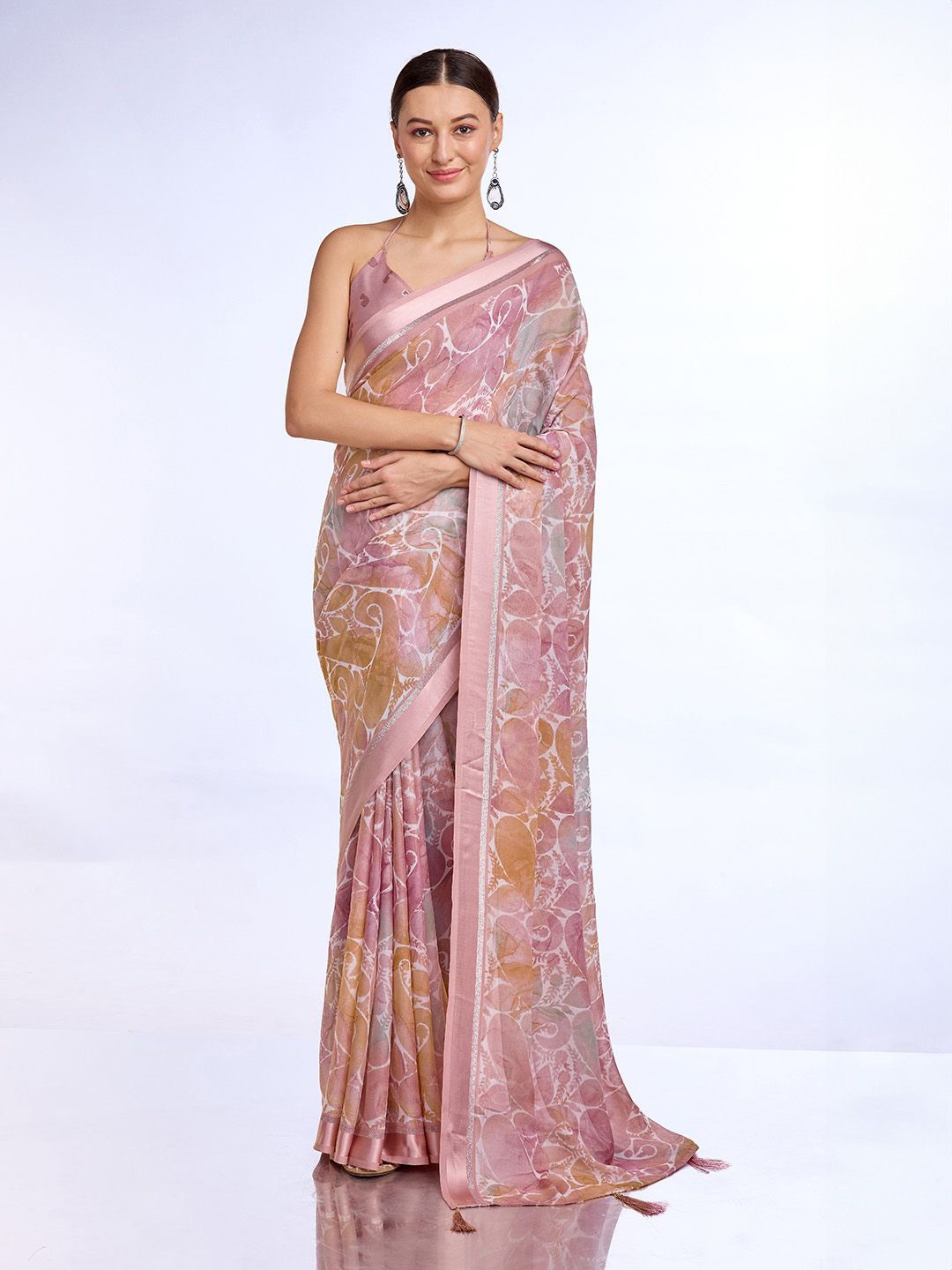 

Ishin Floral Zari Saree, Pink