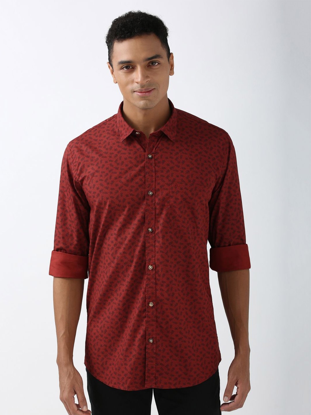 

Peter England Men Spread Collar Floral Printed Cotton Slim Fit Casual Shirt, Maroon