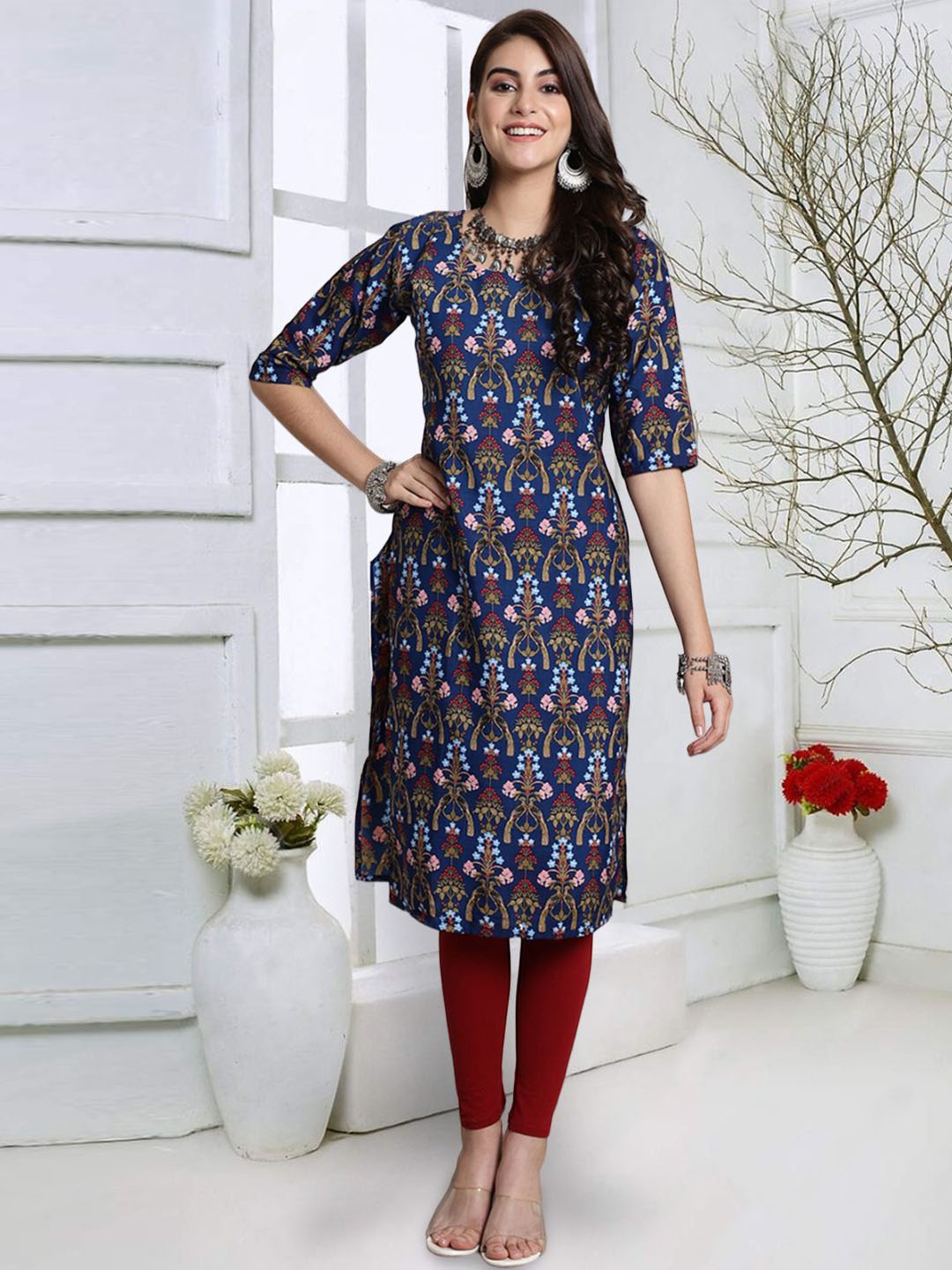 

7Threads Floral Printed Round Neck Straight Kurta, Navy blue