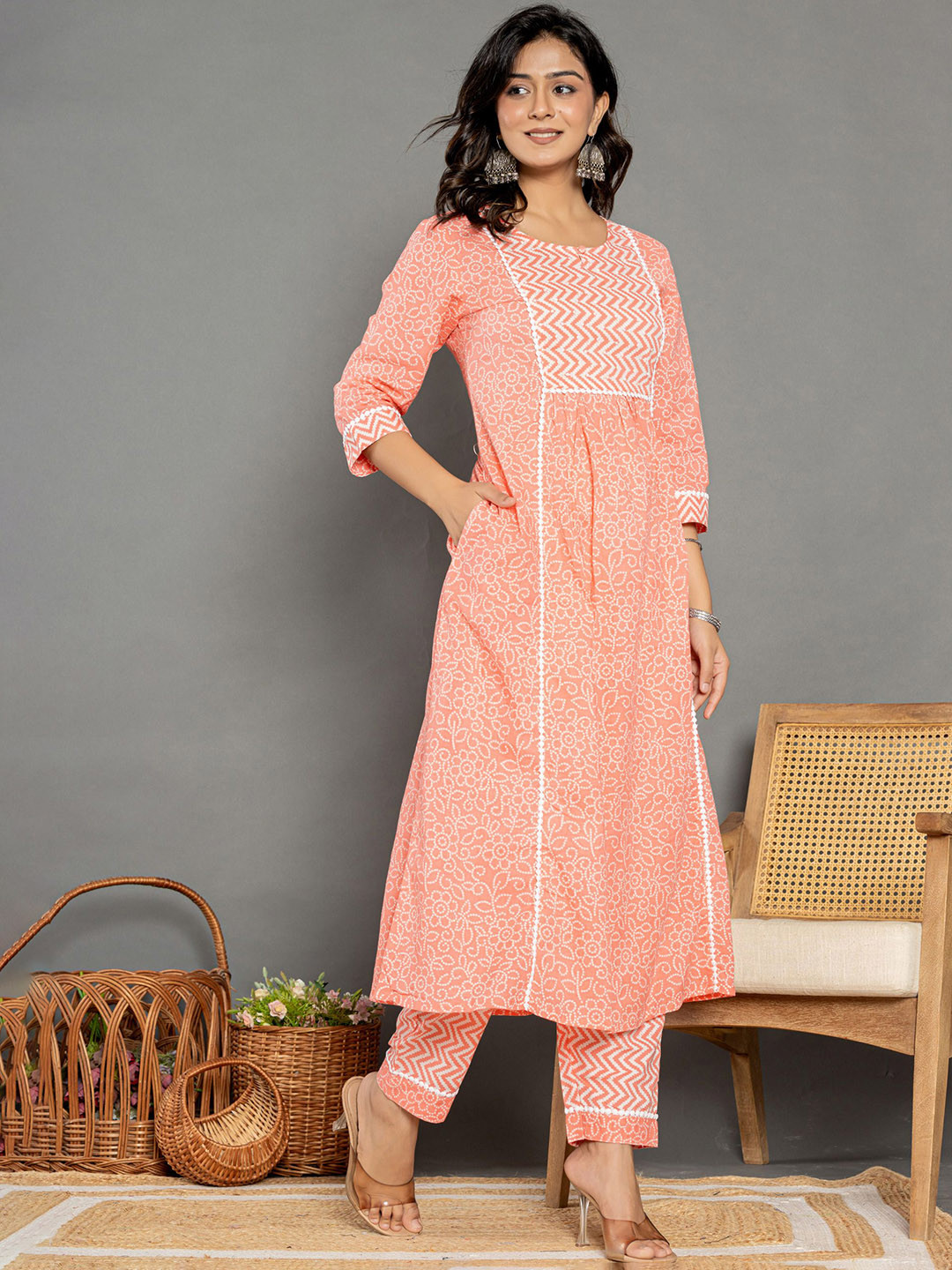 

Rouhab Floral Printed Round Neck A-Line Kurta with Trousers & Dupatta, Pink