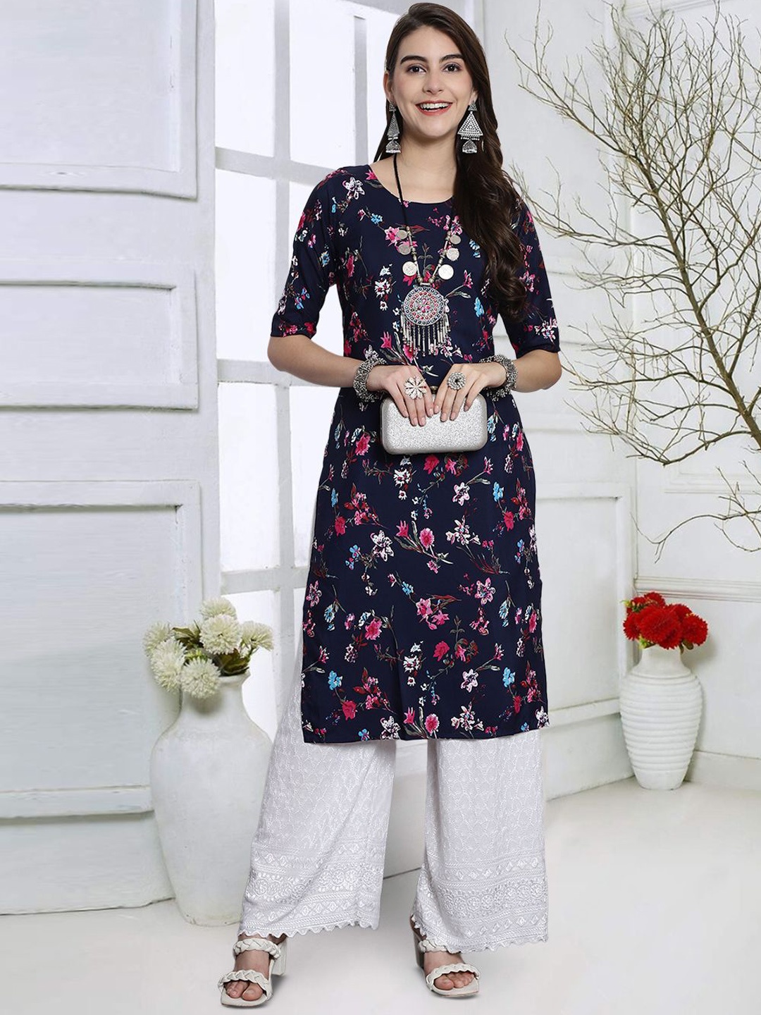 

7Threads Floral Printed Round Neck Straight Kurta, Navy blue