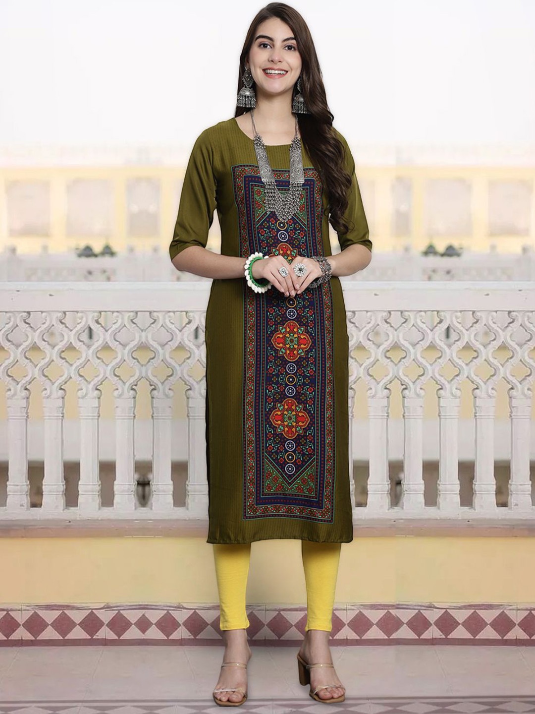 

7Threads Floral Printed Round Neck Straight Kurta, Olive