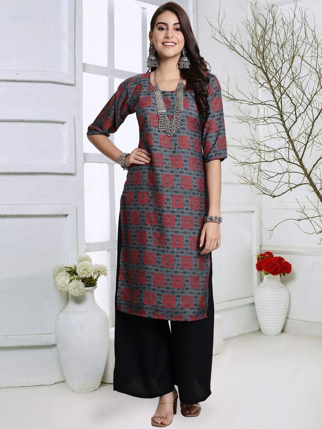 

7Threads Geometric Printed Round Neck Regular Crepe Straight Kurta, Grey